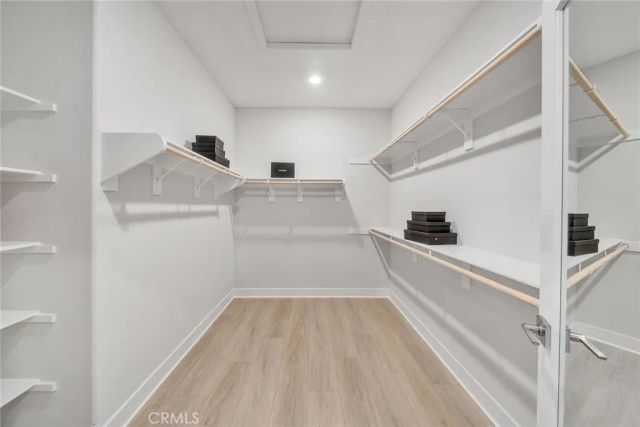 200 Chorus, Irvine, CA 92618