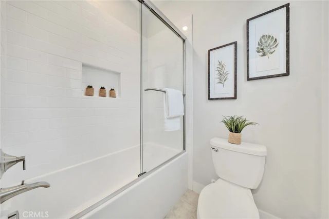 200 Chorus, Irvine, CA 92618