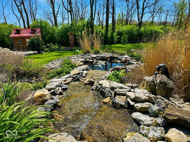 5683 Oakmont Boulevard, Bargersville, IN 46106