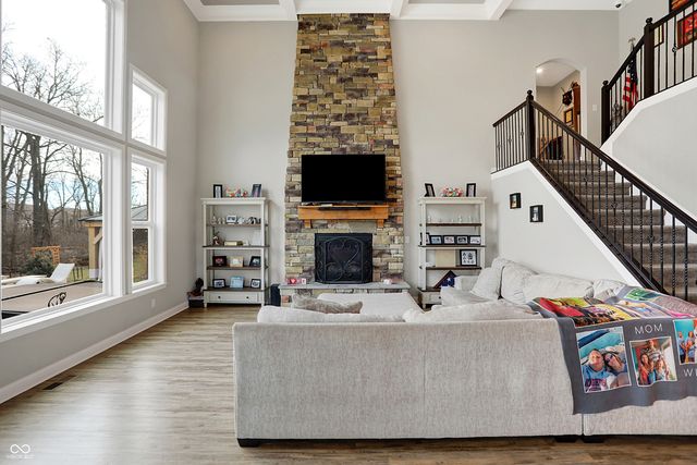 5683 Oakmont Boulevard, Bargersville, IN 46106