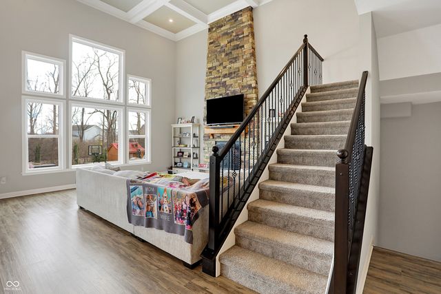 5683 Oakmont Boulevard, Bargersville, IN 46106