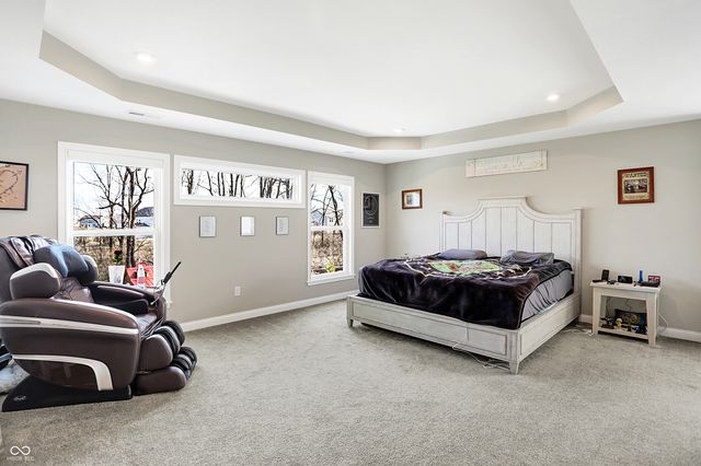 5683 Oakmont Boulevard, Bargersville, IN 46106
