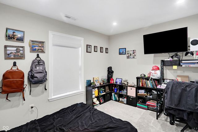 5683 Oakmont Boulevard, Bargersville, IN 46106