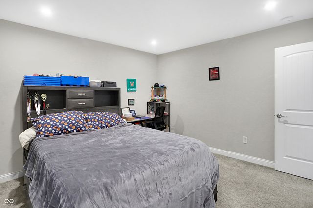 5683 Oakmont Boulevard, Bargersville, IN 46106