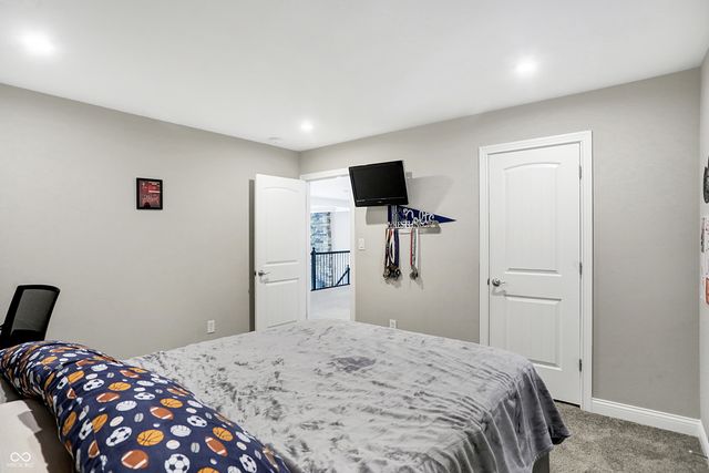 5683 Oakmont Boulevard, Bargersville, IN 46106