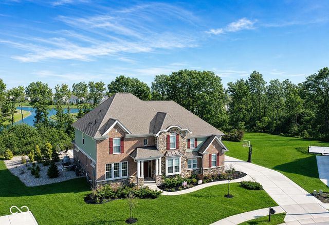 5683 Oakmont Boulevard, Bargersville, IN 46106