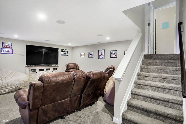 5683 Oakmont Boulevard, Bargersville, IN 46106