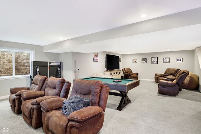 5683 Oakmont Boulevard, Bargersville, IN 46106
