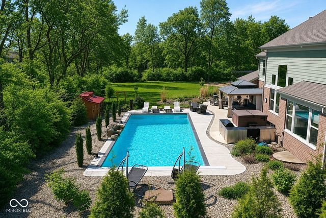5683 Oakmont Boulevard, Bargersville, IN 46106