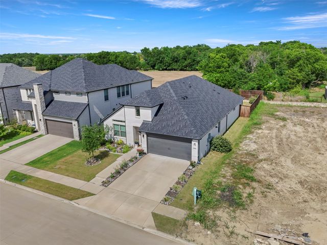 3024 Beau Daniel Drive, Royse City, TX 75189