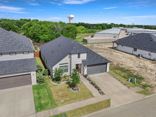 3024 Beau Daniel Drive, Royse City, TX 75189