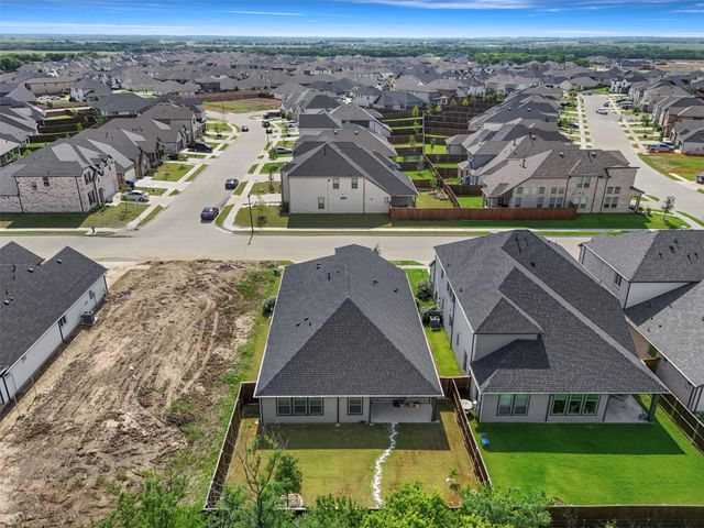 3024 Beau Daniel Drive, Royse City, TX 75189