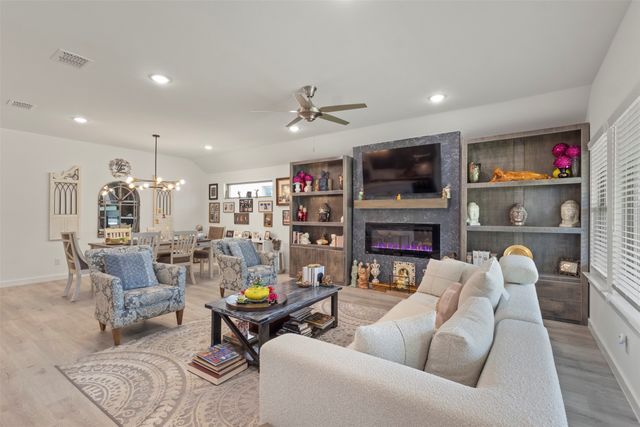 3024 Beau Daniel Drive, Royse City, TX 75189