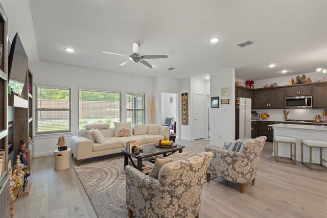 3024 Beau Daniel Drive, Royse City, TX 75189