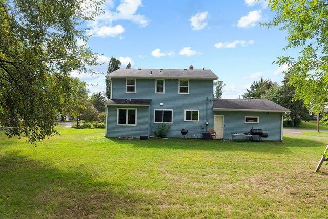 395 Kingston Avenue, Maplewood, MN 55117