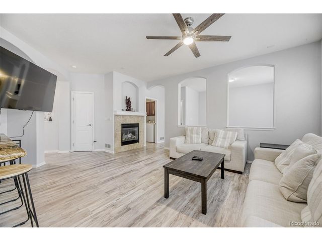 10673 Cedarcrest Cir, Highlands Ranch, CO 80130