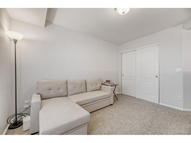 10673 Cedarcrest Cir, Highlands Ranch, CO 80130