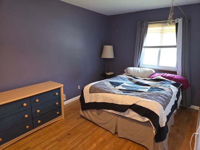 13422 Flagstaff Avenue, Apple Valley, MN 55124