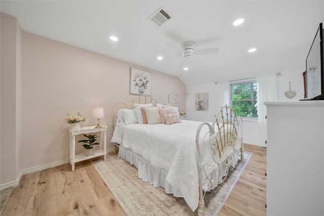 6223 Glenhill Drive, Spring, TX 77389