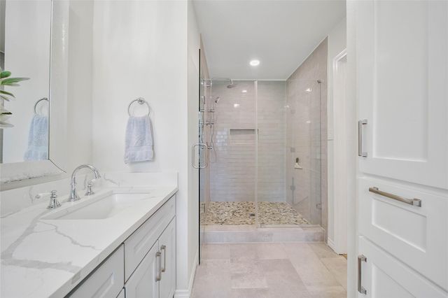 6223 Glenhill Drive, Spring, TX 77389
