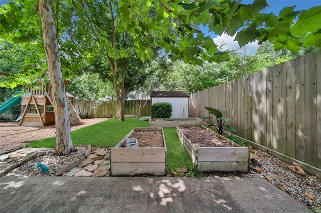 6223 Glenhill Drive, Spring, TX 77389