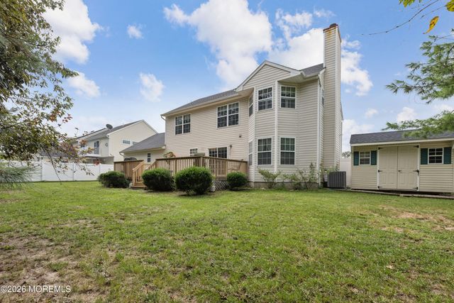 9 E Shenendoah Road, Howell, NJ 07731