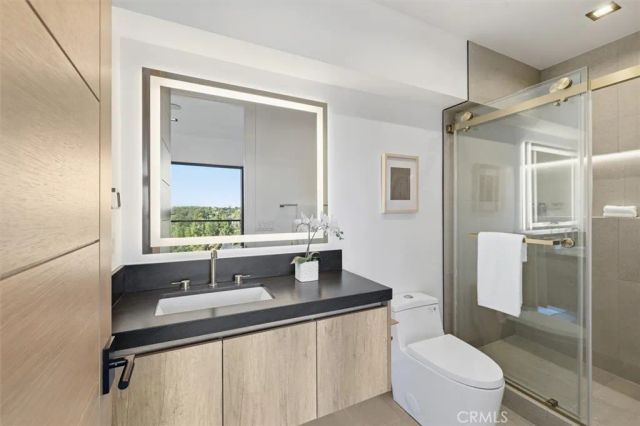 16800 Oak View, Encino, CA 91436