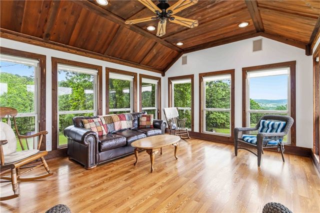 16632 Bethlehem Road, Winslow, AR 72959