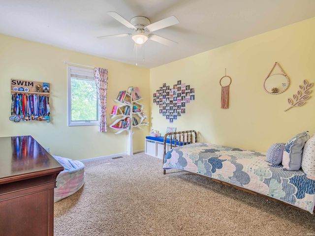 8313 Summerset Place, Fort Wayne, IN 46825