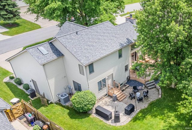 8313 Summerset Place, Fort Wayne, IN 46825