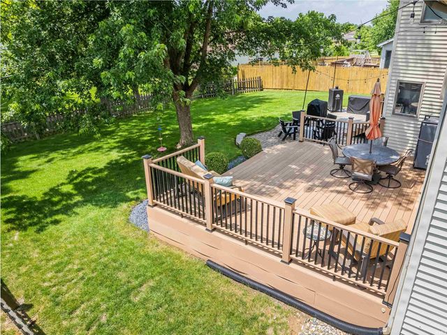 8313 Summerset Place, Fort Wayne, IN 46825