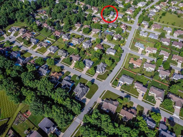 8313 Summerset Place, Fort Wayne, IN 46825