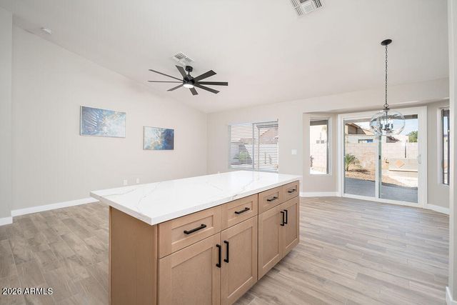 11614 W PALM Lane, Avondale, AZ 85392