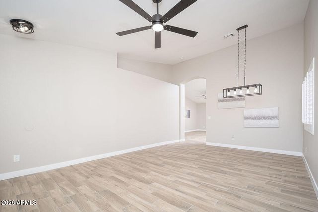 11614 W PALM Lane, Avondale, AZ 85392