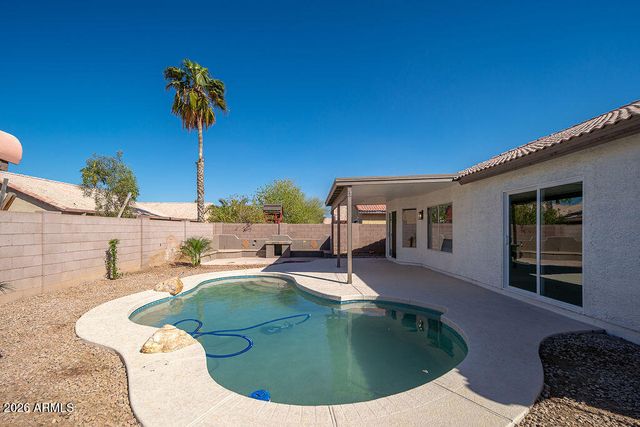 11614 W PALM Lane, Avondale, AZ 85392