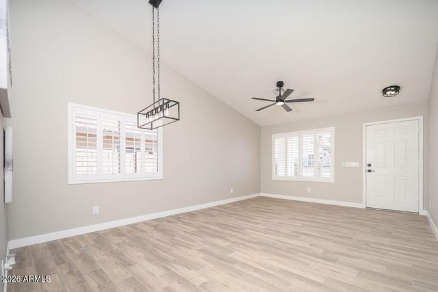 11614 W PALM Lane, Avondale, AZ 85392