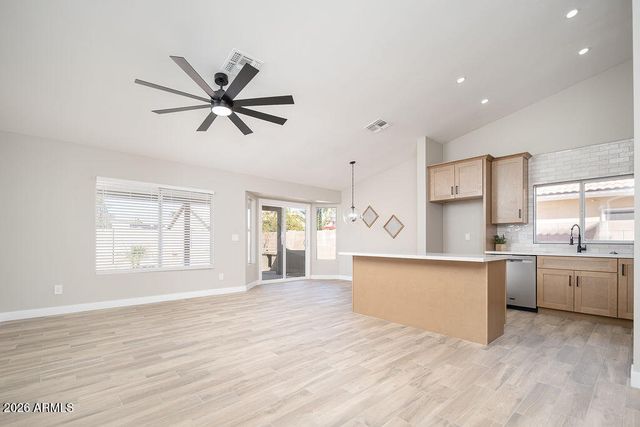 11614 W PALM Lane, Avondale, AZ 85392