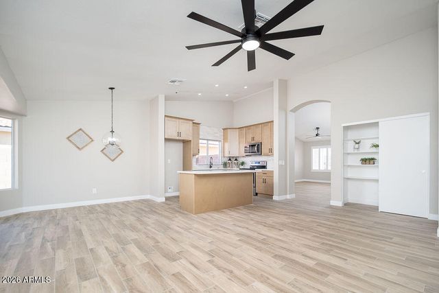 11614 W PALM Lane, Avondale, AZ 85392