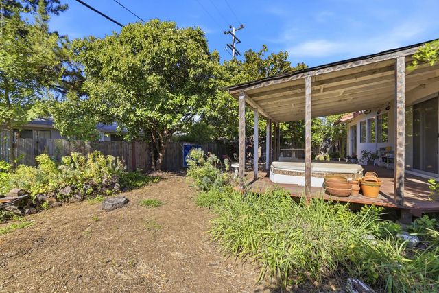 8158 Chipwood Way, Orangevale, CA 95662