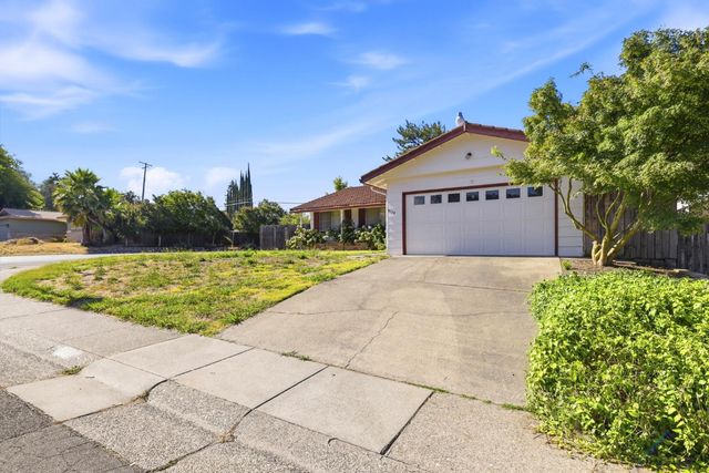 8158 Chipwood Way, Orangevale, CA 95662