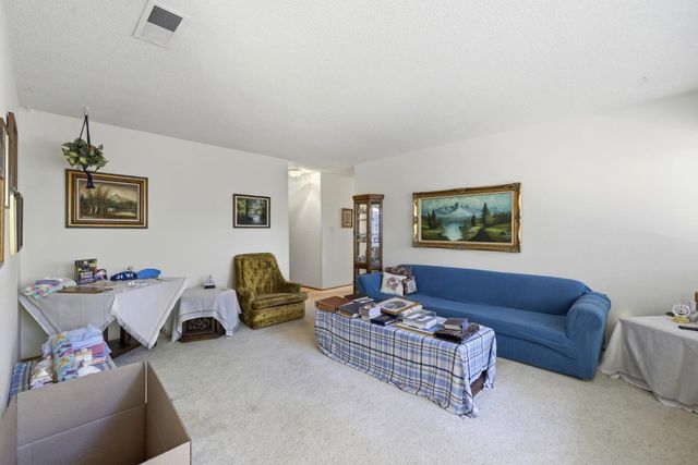 8158 Chipwood Way, Orangevale, CA 95662