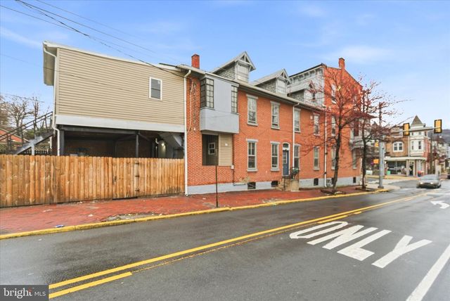 400 N 5TH ST, Reading, PA 19601