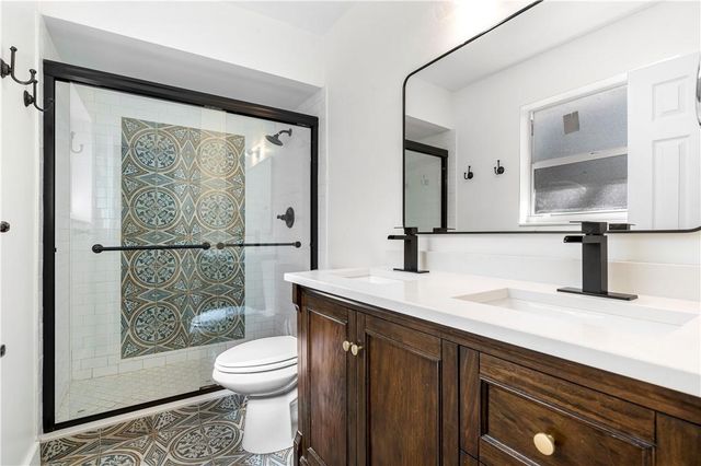 5840 SW 37th Ave, Dania Beach, FL 33312