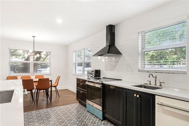 5840 SW 37th Ave, Dania Beach, FL 33312