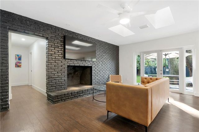 5840 SW 37th Ave, Dania Beach, FL 33312