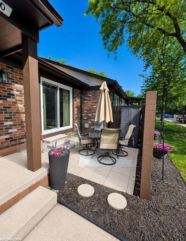 35340 Bristlecone Drive, Clinton Township, MI 48035