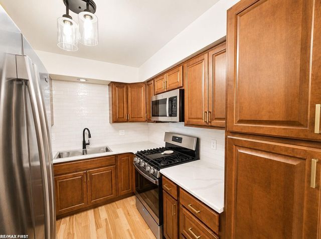 35340 Bristlecone Drive, Clinton Township, MI 48035