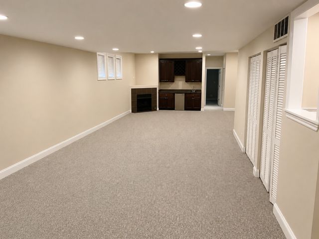 4906 N Kruger Avenue, Chicago, IL 60630