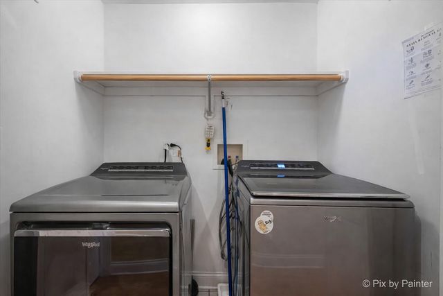 4906 N Kruger Avenue, Chicago, IL 60630
