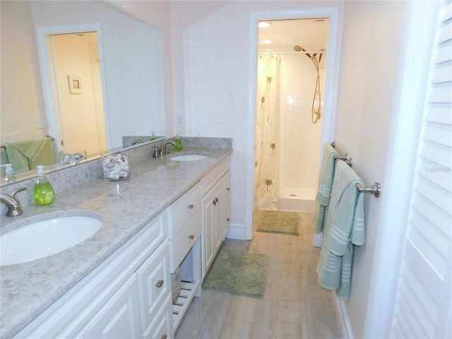 40 DALE PLACE, Oldsmar, FL 34677